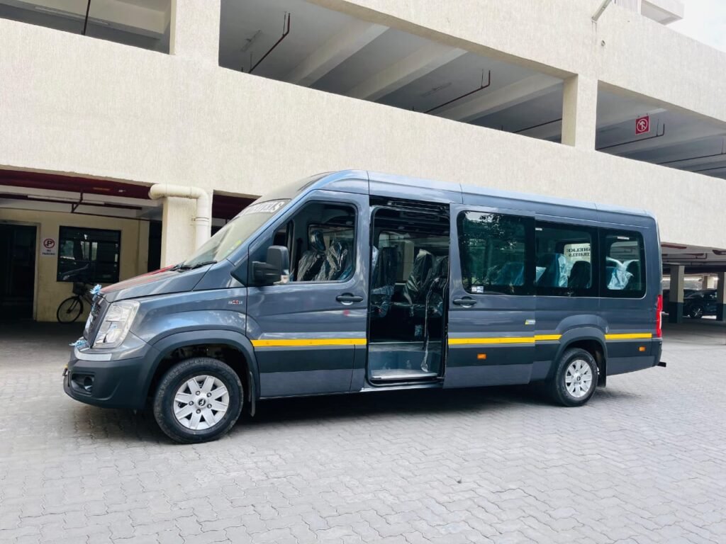 13 Seater Tata Winger – AC